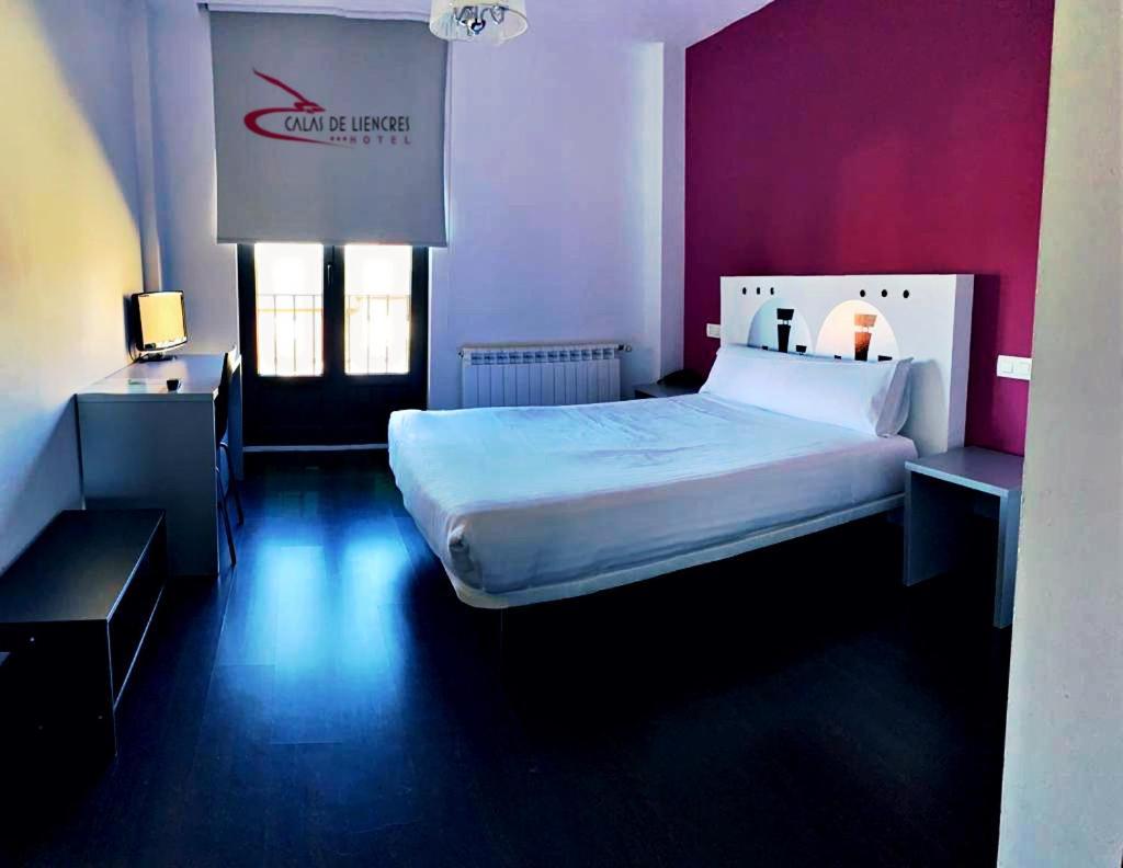 Calas De Hotel 3*